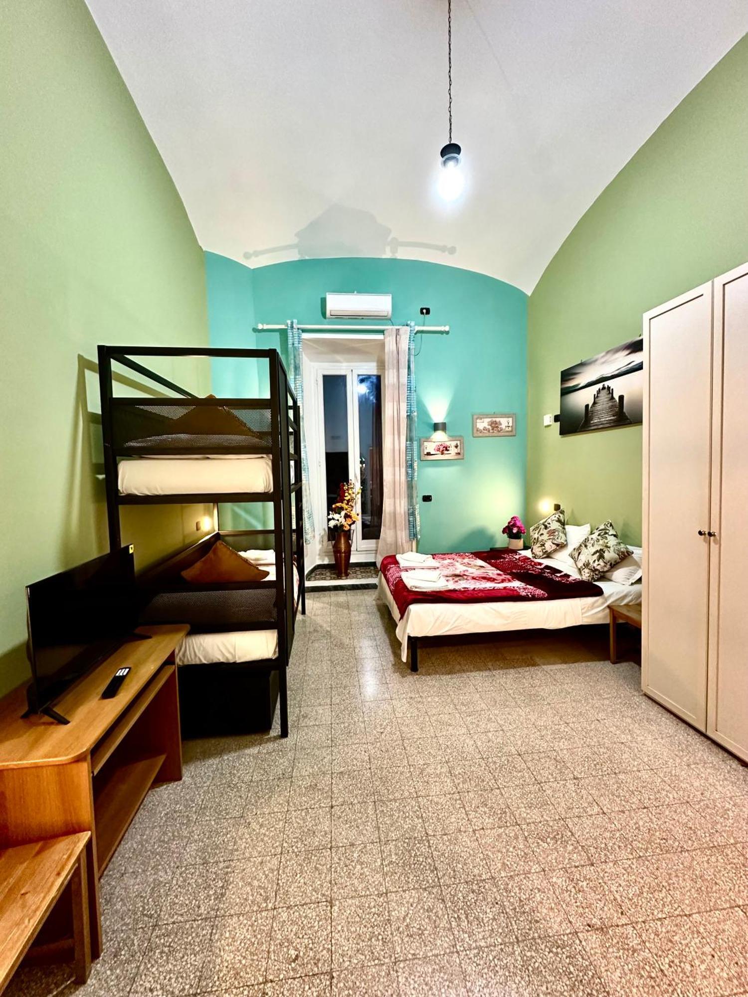 B&B Termini Colosseo Suite Roma Exterior foto